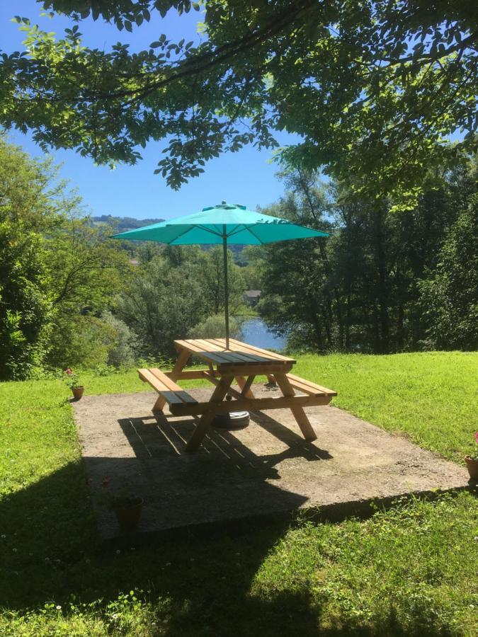 Hotel Le Canard Qui Rit Beaulieu-sur-Dordogne Exterior foto